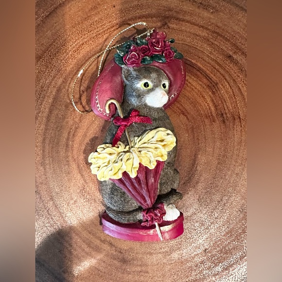 ✳️ 25% off when Bumdled ✳️ Vintage Victorian Cat Hanging Decoration Ornament - Picture 2 of 3